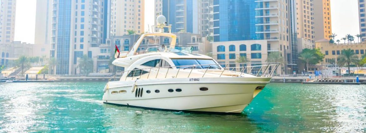 Luxury Yacht When in Dubai