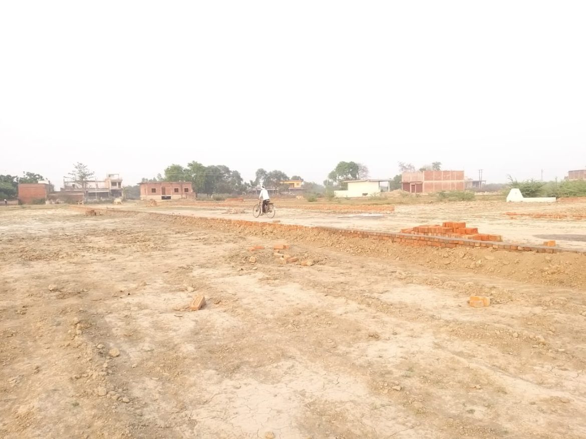 Plots in Kakore Lucknow