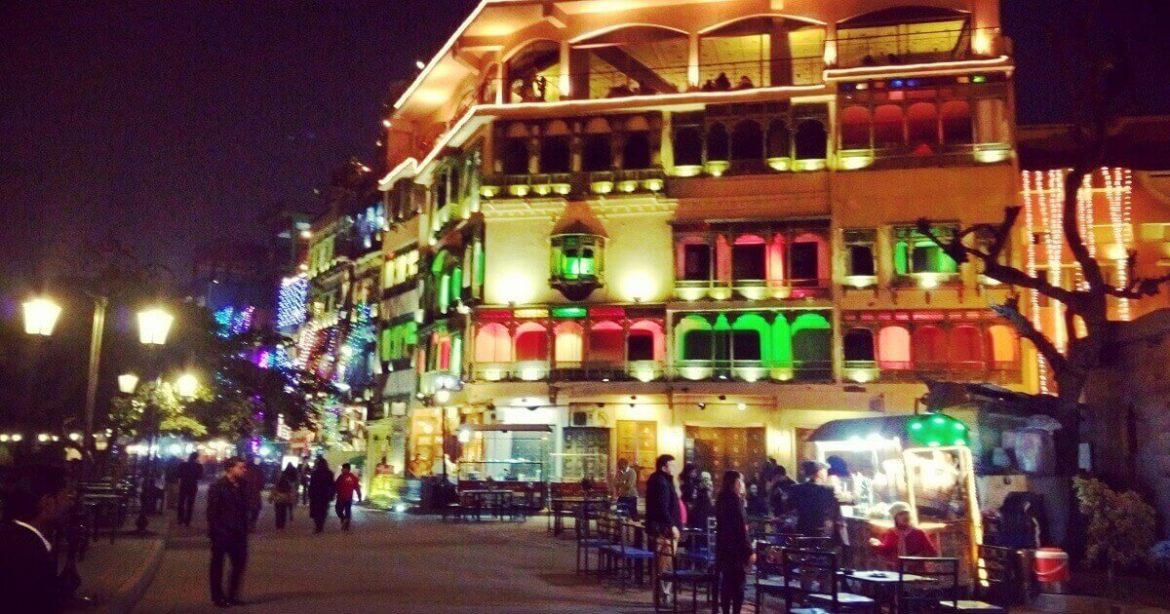 Best Desi Food Restaurants in Lahore