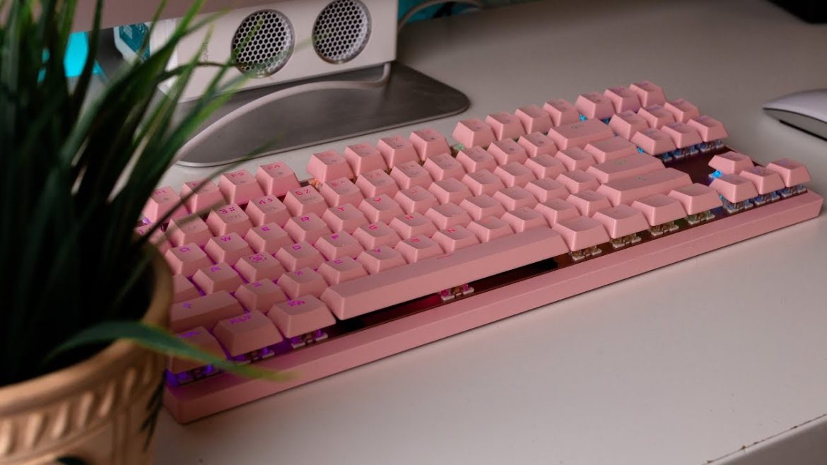 pink keyboard