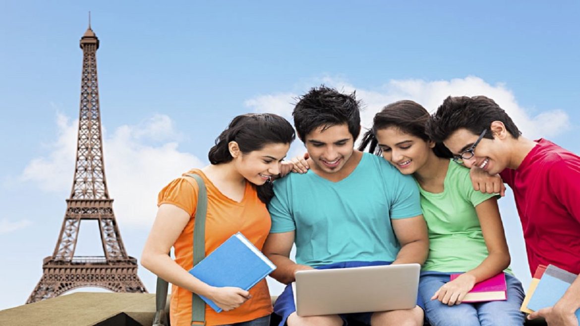 MBBS Students in China A image of MBBS Students in China