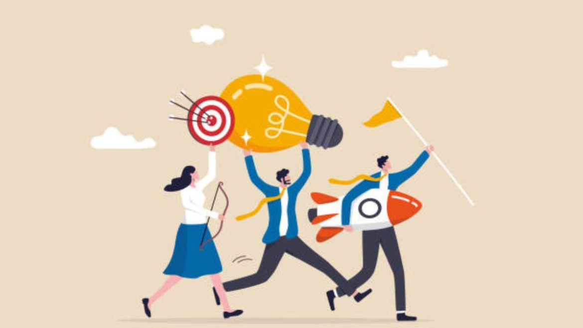 Difference Between Average VS Successful Strategic Business Leader