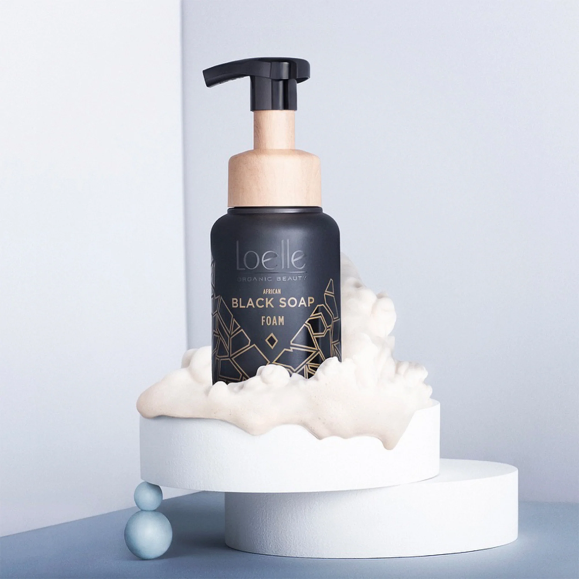 black soap foaming face wash