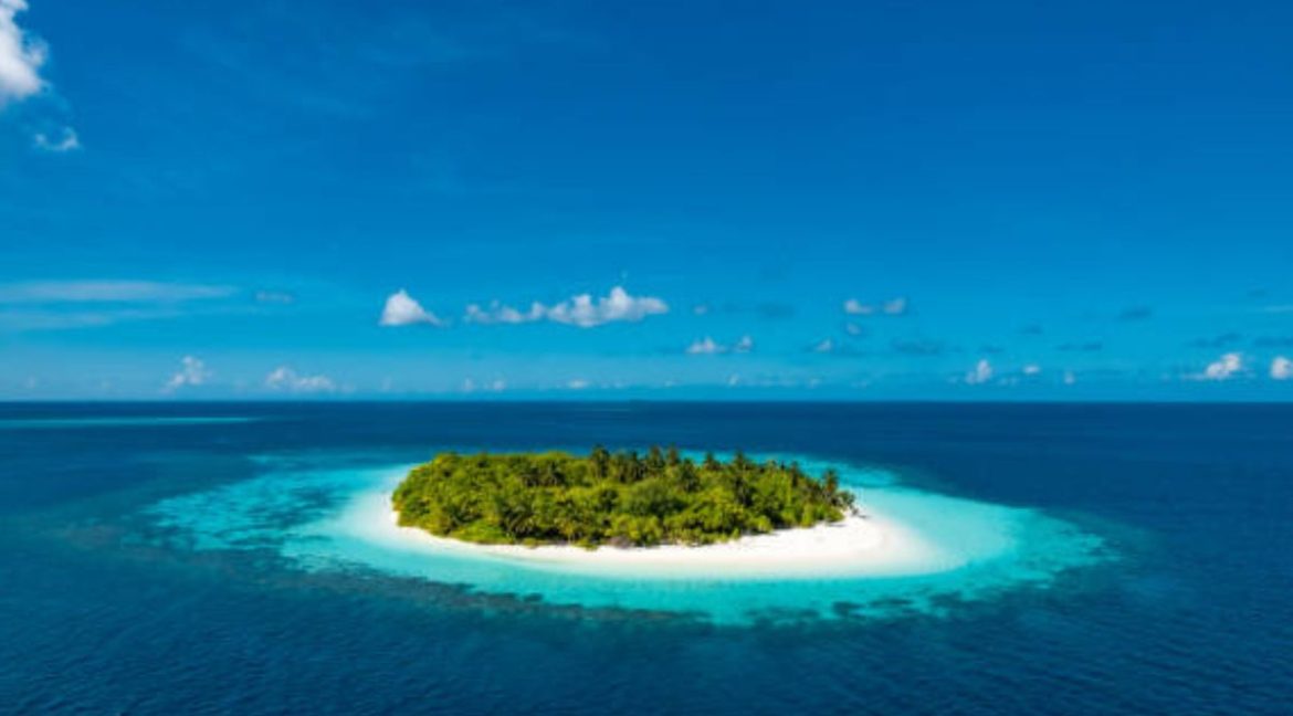 Zanzibar Island Getaway: Sun, Sand, and Spice