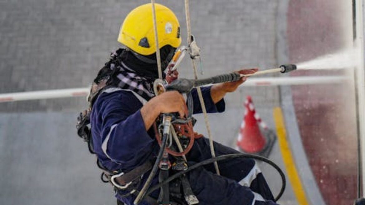 How Pressure Washing Prevents Mold Growth on Bluffton